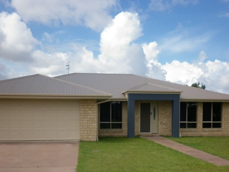 11 Dreadnought Ave, Cooloola Cove QLD 4580