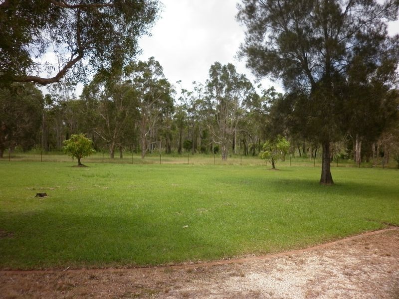 37 Santa Maria Crt, Cooloola Cove QLD 4580