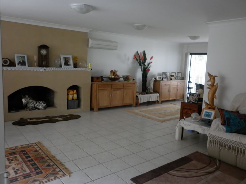 17 Mallett St, Tin Can Bay QLD 4580
