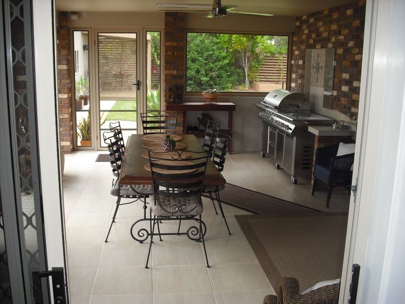 20 Beagle Ave, Cooloola Cove QLD 4580