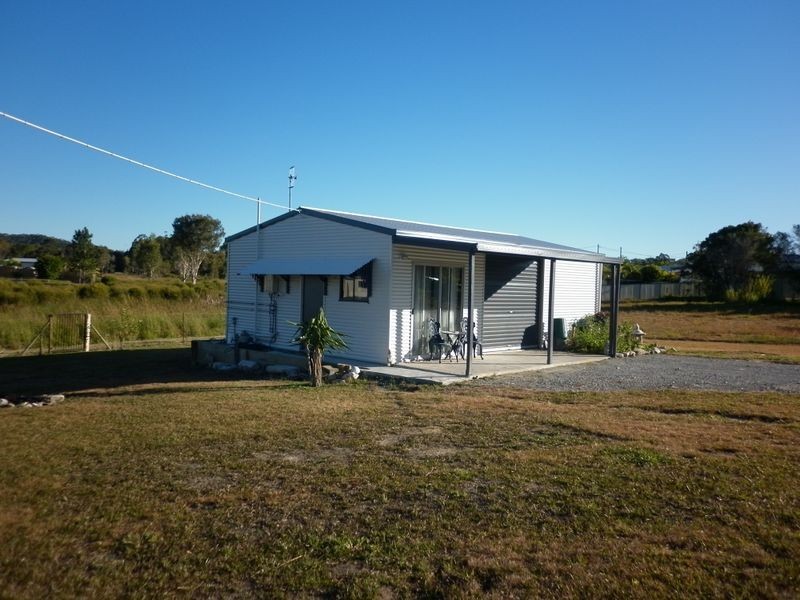 8 Norflok Ave, Cooloola Cove QLD 4580