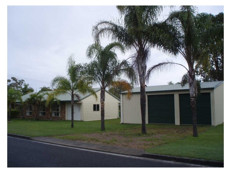 2 Essex Court, Cooloola Cove QLD 4580