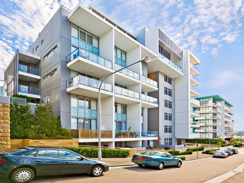 204/1 Jean Wailes, Rhodes NSW 2138