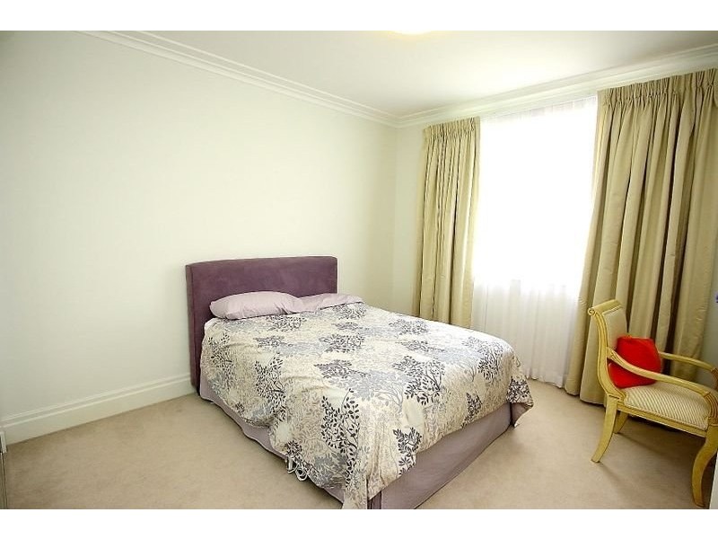 401/4 Rosewater Circuit, Breakfast Point NSW 2137