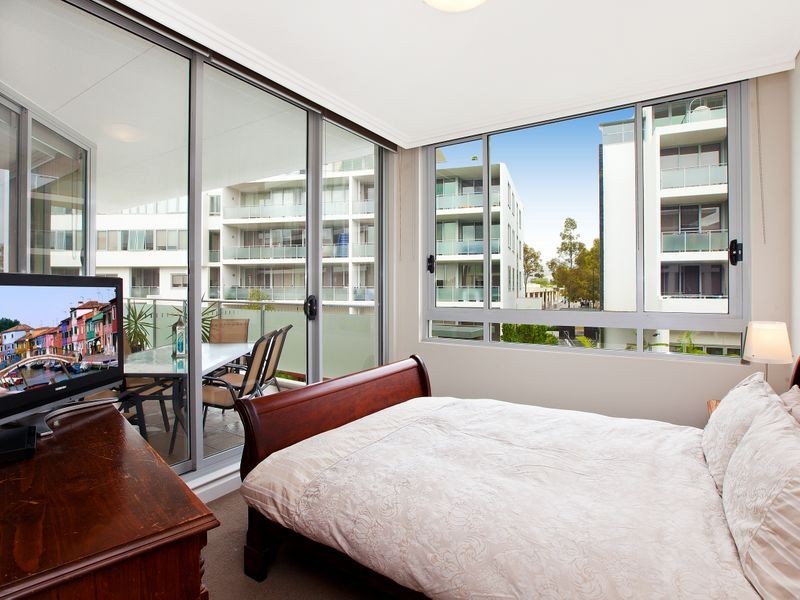 E201/2 Latham Terrace, Newington NSW 2127