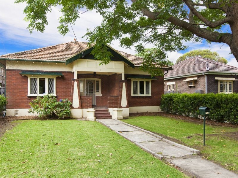 26 Addison Avenue, Concord NSW 2137