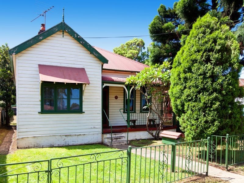 35 King Street, Concord West NSW 2138