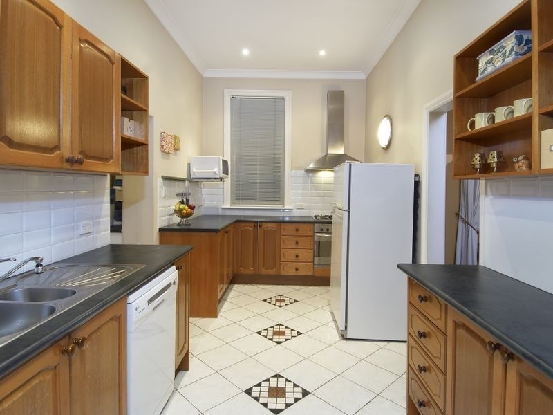 12 Bell Street, Concord NSW 2137