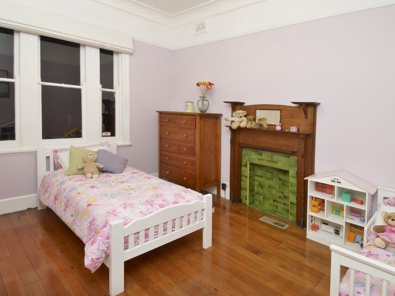 12 Bell Street, Concord NSW 2137