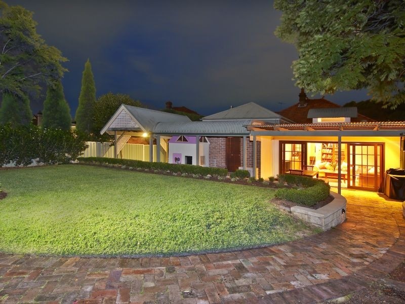 12 Bell Street, Concord NSW 2137