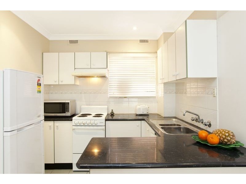 11/18 Bank Street, Meadowbank NSW 2114