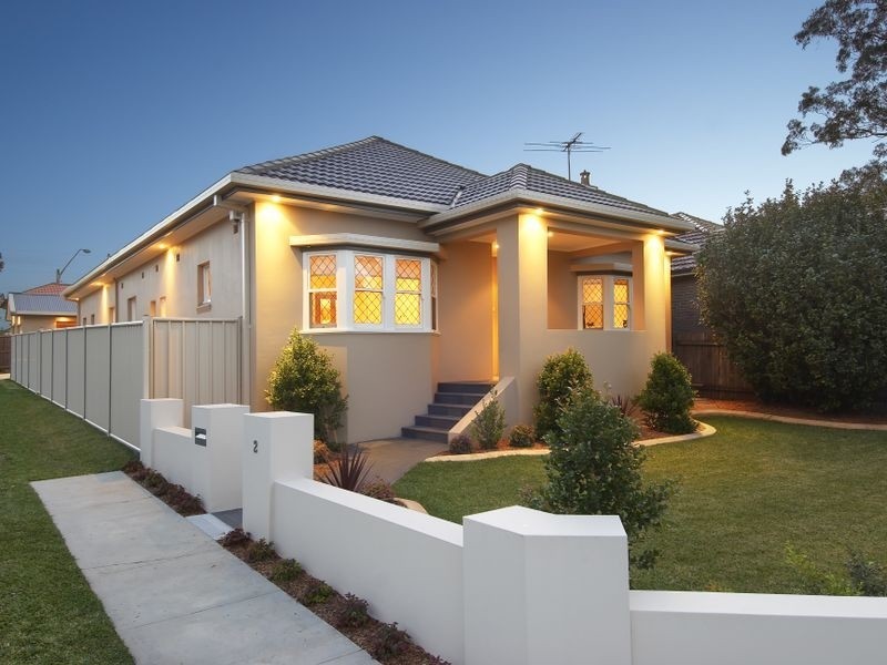 2 Phoenix Avenue, Concord West NSW 2138