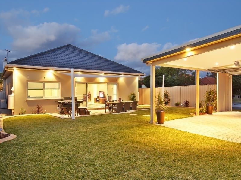 2 Phoenix Avenue, Concord West NSW 2138