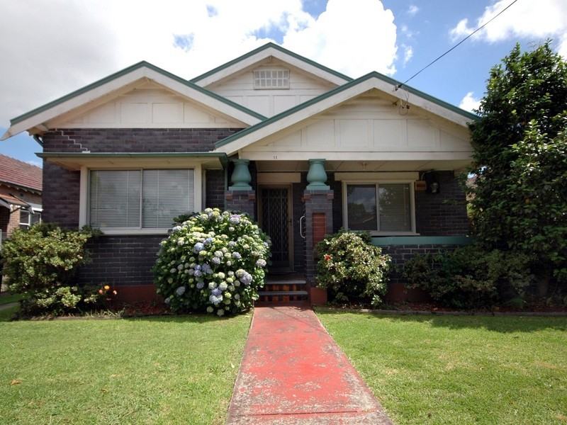 11 Davidson Avenue, Concord NSW 2137