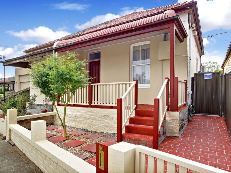 90 Burwood Road, Concord NSW 2137