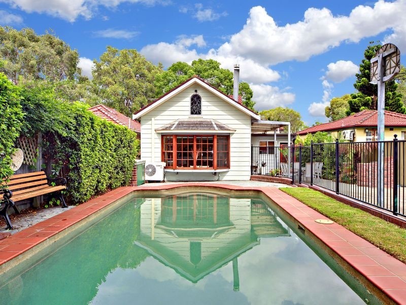 31 King Street, Concord West NSW 2138