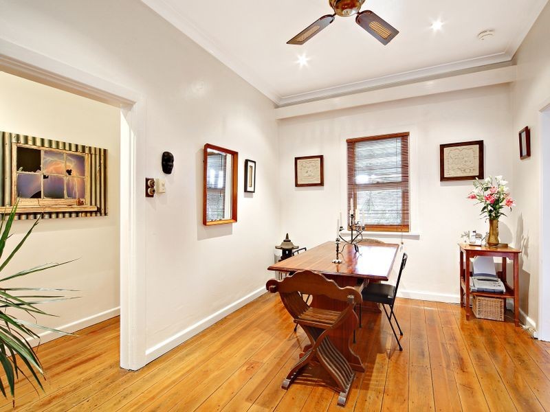 6 Tennyson Road, Concord NSW 2137