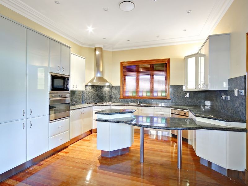 76 Cabarita Road, Concord NSW 2137