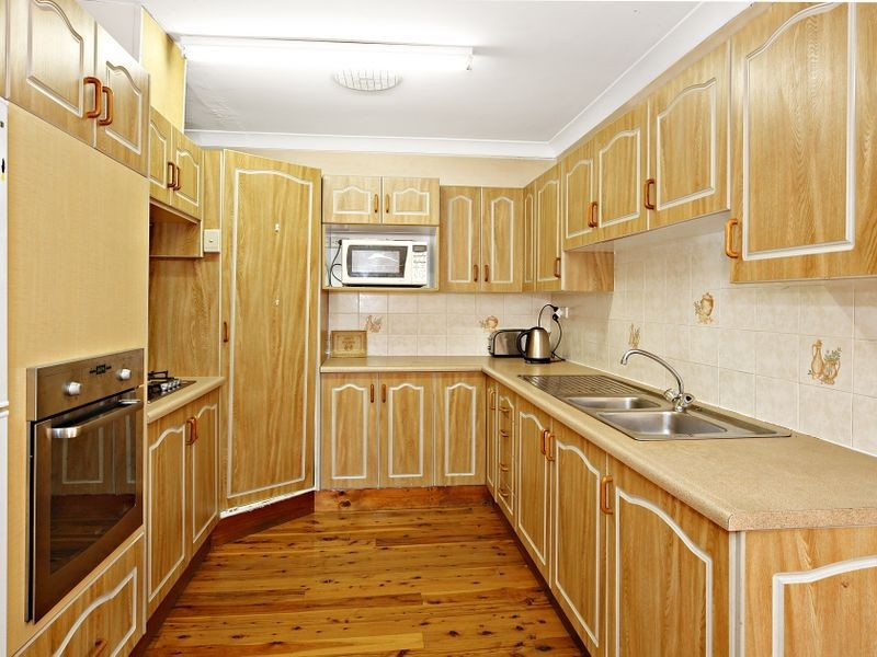11 Derowie Avenue, Homebush NSW 2140