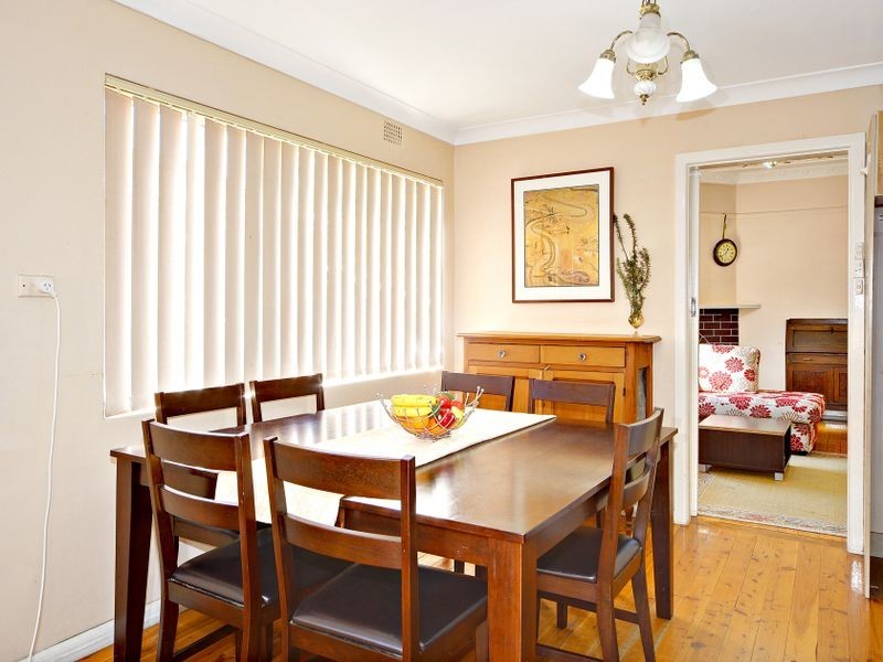 11 Derowie Avenue, Homebush NSW 2140