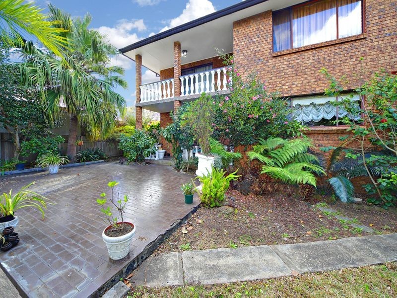 6 Alton Avenue, Concord NSW 2137
