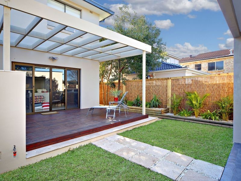 32 Brays Road, Concord NSW 2137