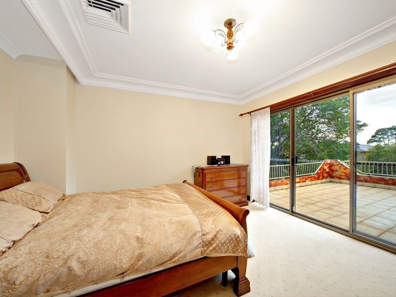 15 Ludgate Street, Concord NSW 2137