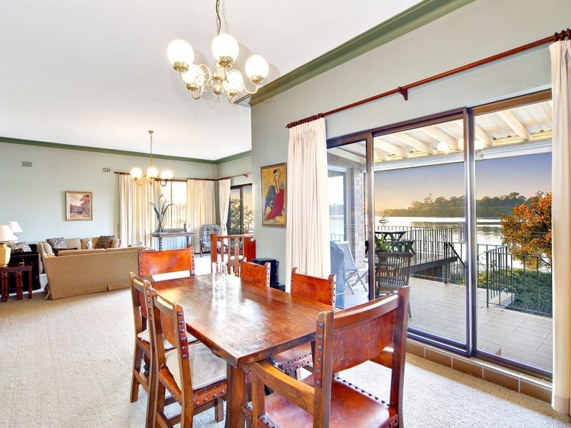 43 Llewellyn Street, Rhodes NSW 2138