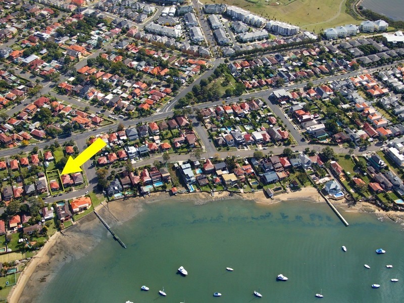 18 Collingwood Avenue, Cabarita NSW 2137