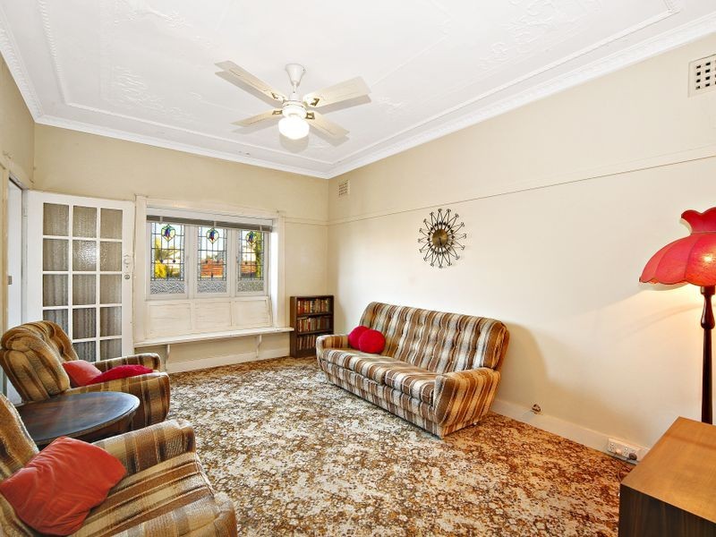 18 Collingwood Avenue, Cabarita NSW 2137