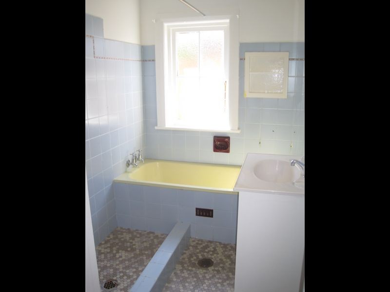 6 Stamford Avenue, Cabarita NSW 2137