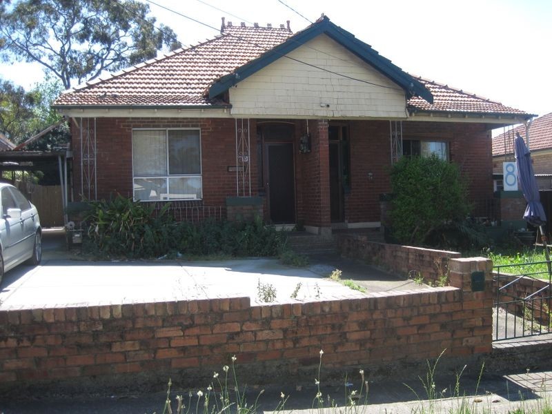 10 Queens Road, Five Dock NSW 2046