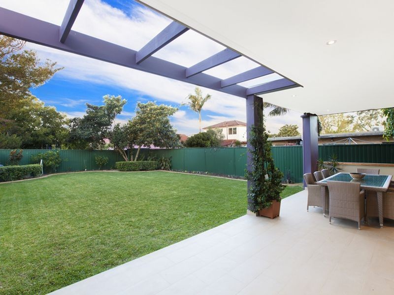 15 Frederick Street, Concord NSW 2137