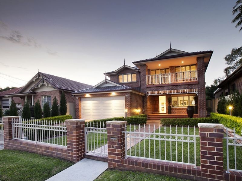 70 Cabarita Road, Concord NSW 2137