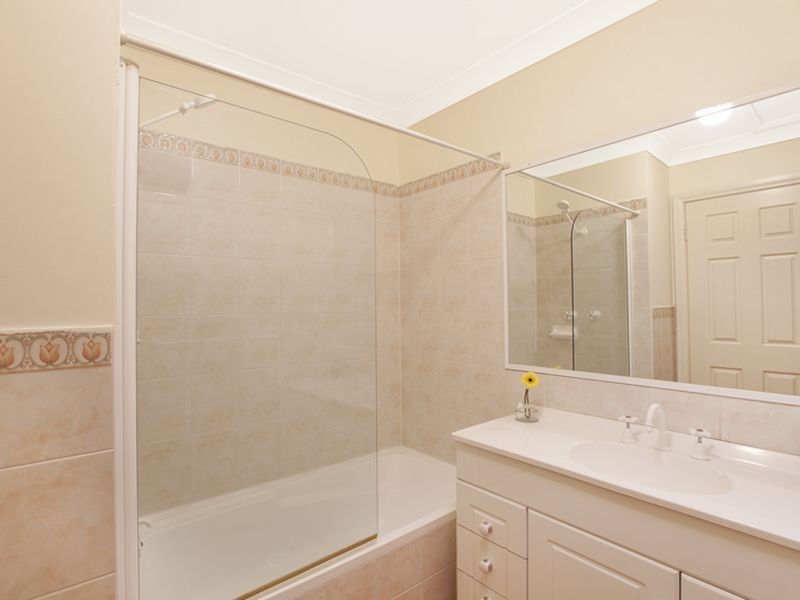 13/2 Station Ave, Concord West NSW 2138