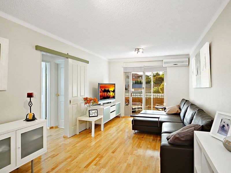 13/2 Evelyn Avenue, Concord NSW 2137