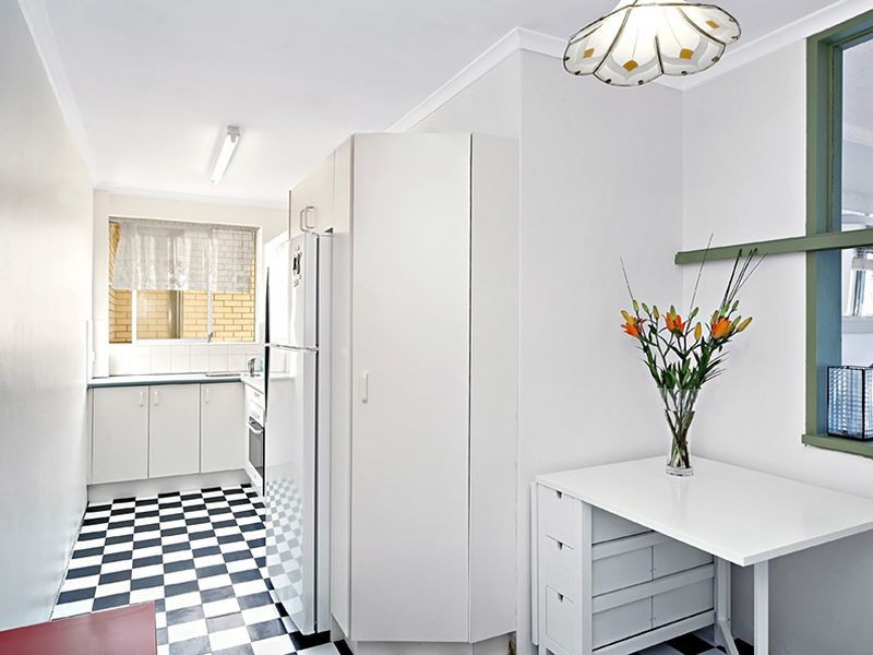 13/2 Evelyn Avenue, Concord NSW 2137