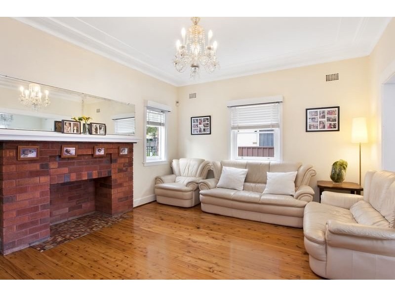 31 Shortland Avenue, Strathfield NSW 2135