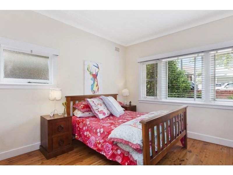 31 Shortland Avenue, Strathfield NSW 2135