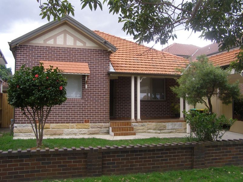 51 Links Avenue, Concord NSW 2137