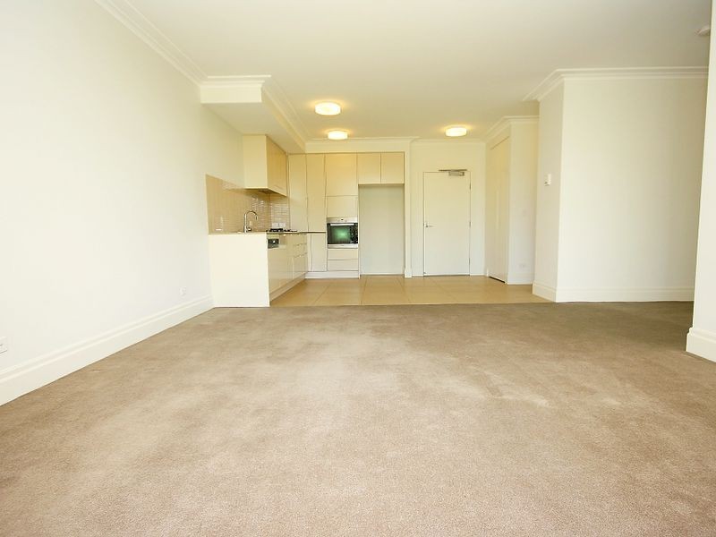 106/4 Rosewater Circuit, Breakfast Point NSW 2137