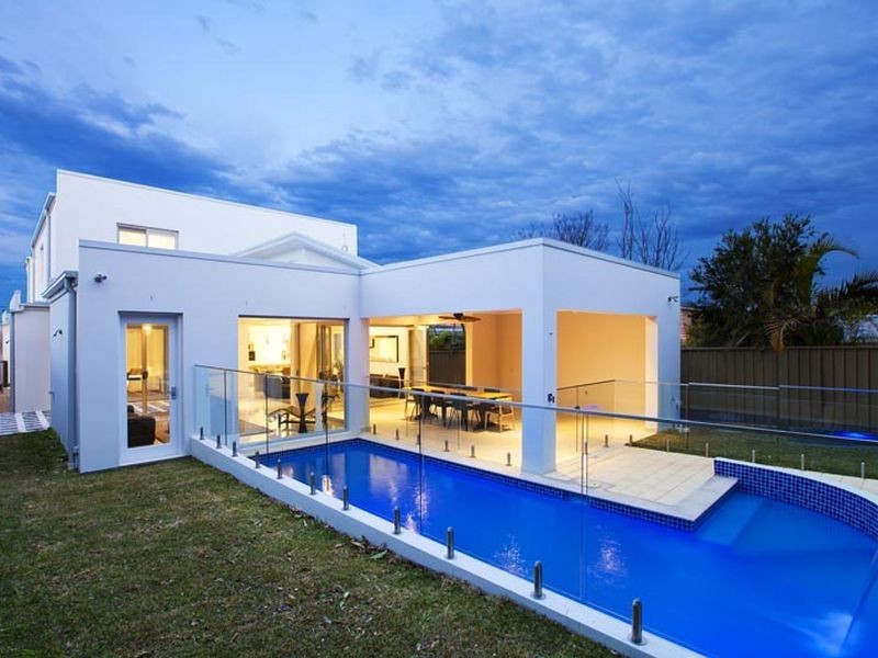 12 Elphinstone Street, Cabarita NSW 2137