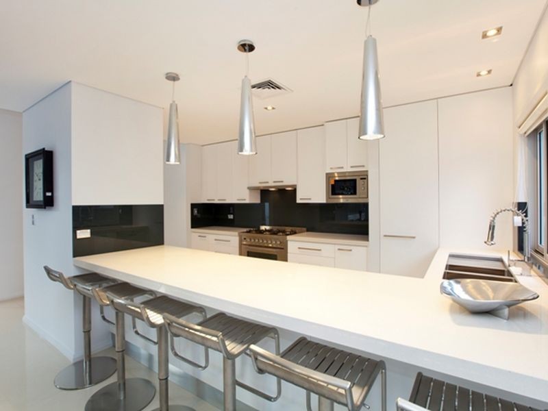 12 Elphinstone Street, Cabarita NSW 2137