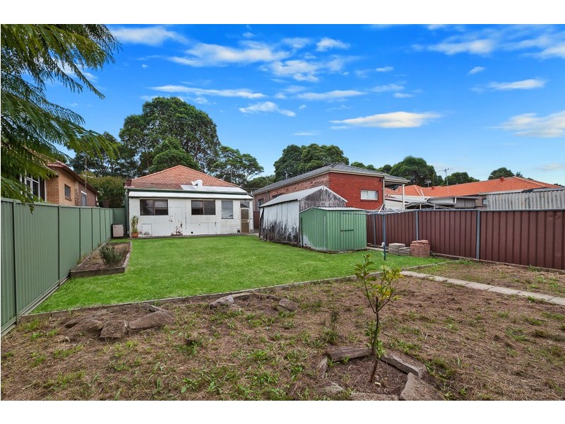 42 Links Avenue, Concord NSW 2137
