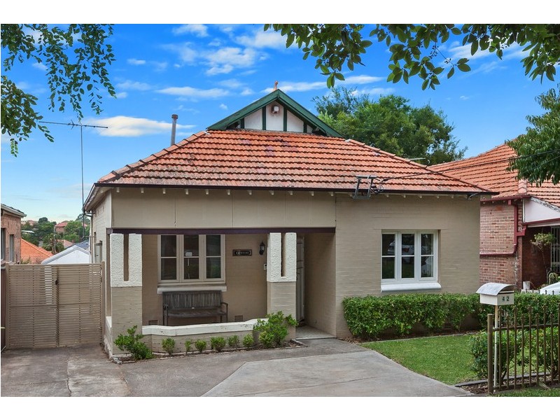 42 Links Avenue, Concord NSW 2137