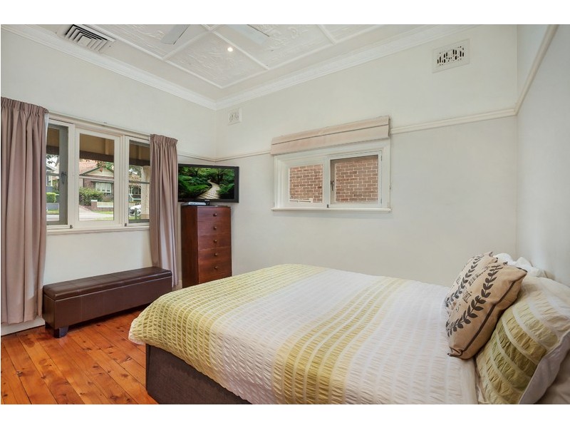 42 Links Avenue, Concord NSW 2137