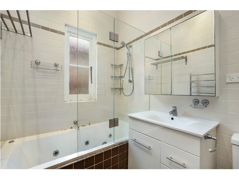 42 Links Avenue, Concord NSW 2137