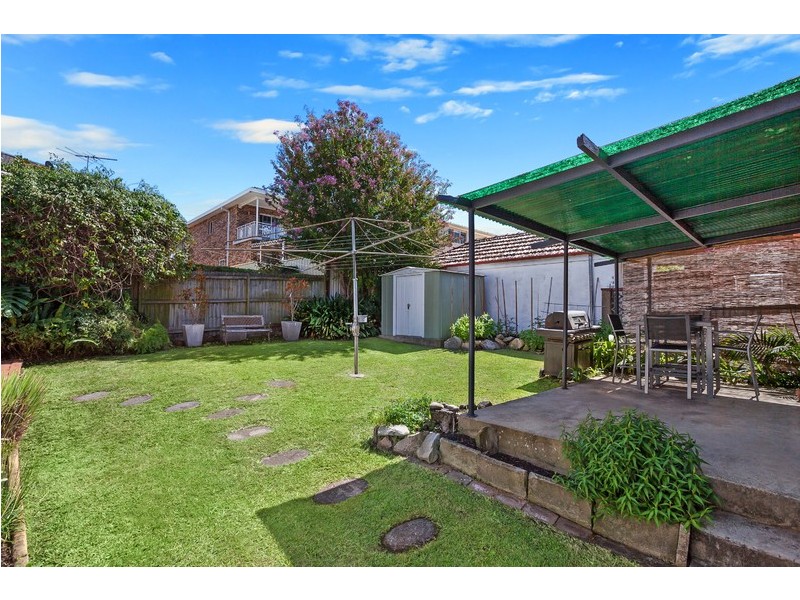 10 Dorking Road, Cabarita NSW 2137