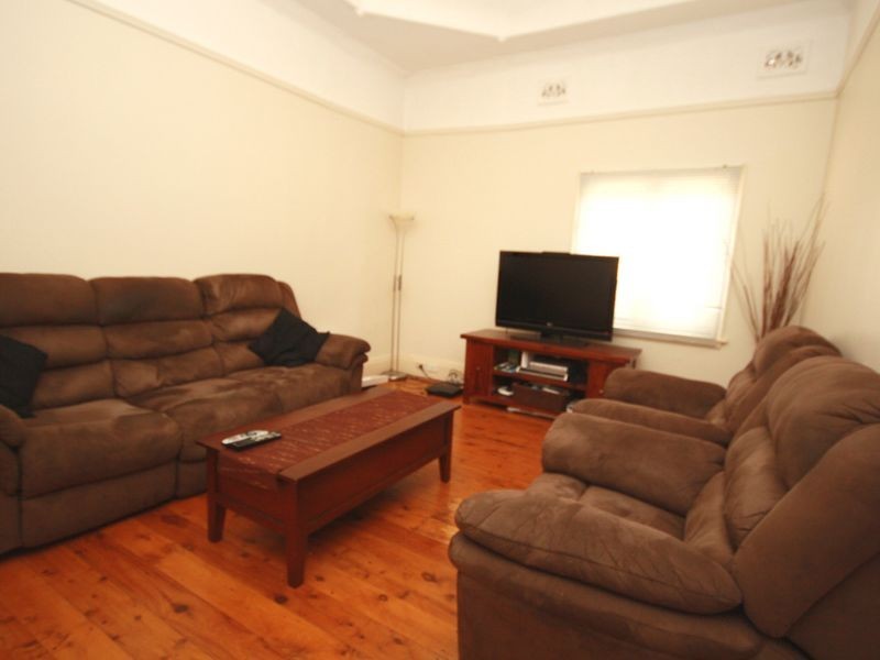 44 Cormiston Avenue, Concord NSW 2137