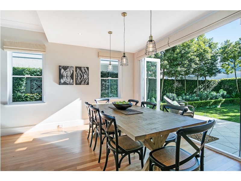 27 Jacaranda Drive, Cabarita NSW 2137